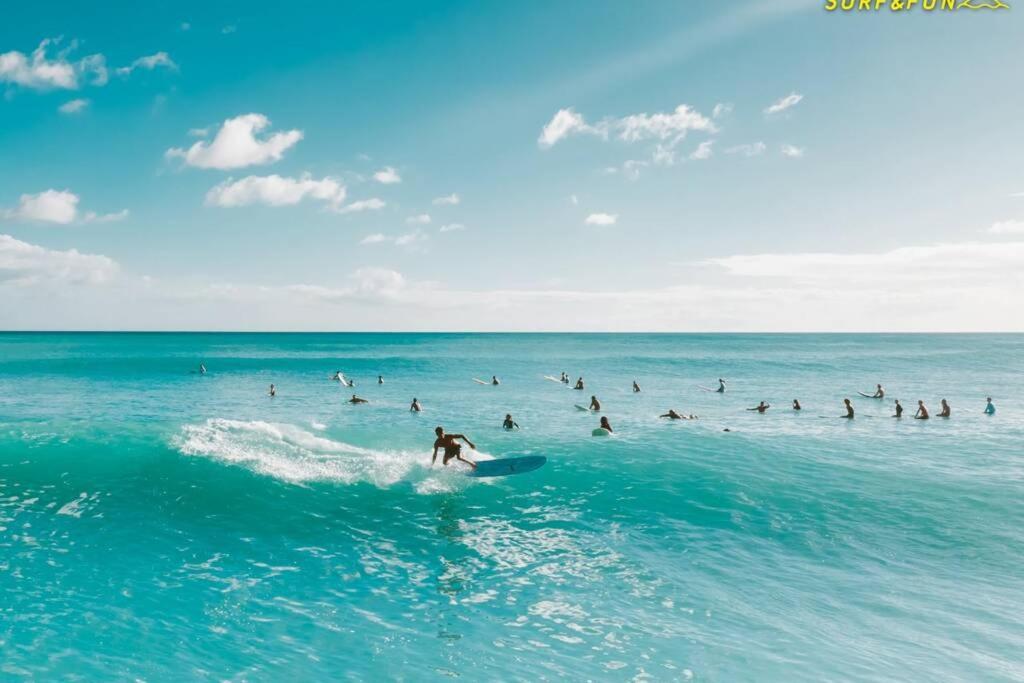B-Rent Bristol Beach Surf & Fun Коральео Экстерьер фото